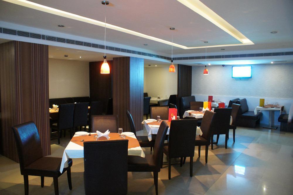 Hotel Midcity 비자야와다 외부 사진